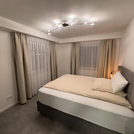 Moderne 3 Zimmer Wohnung Direkt Neben Dem Campus Bad Neustadt an der Saale Exterior foto